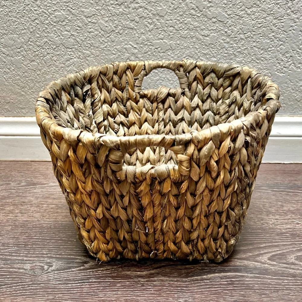 Vintage Heavy Duty Basket